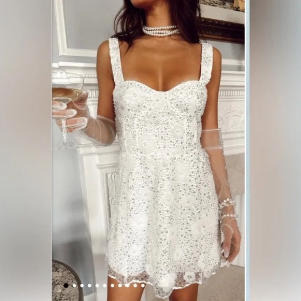 Show Me Your Mumu Off The Market Dress - White